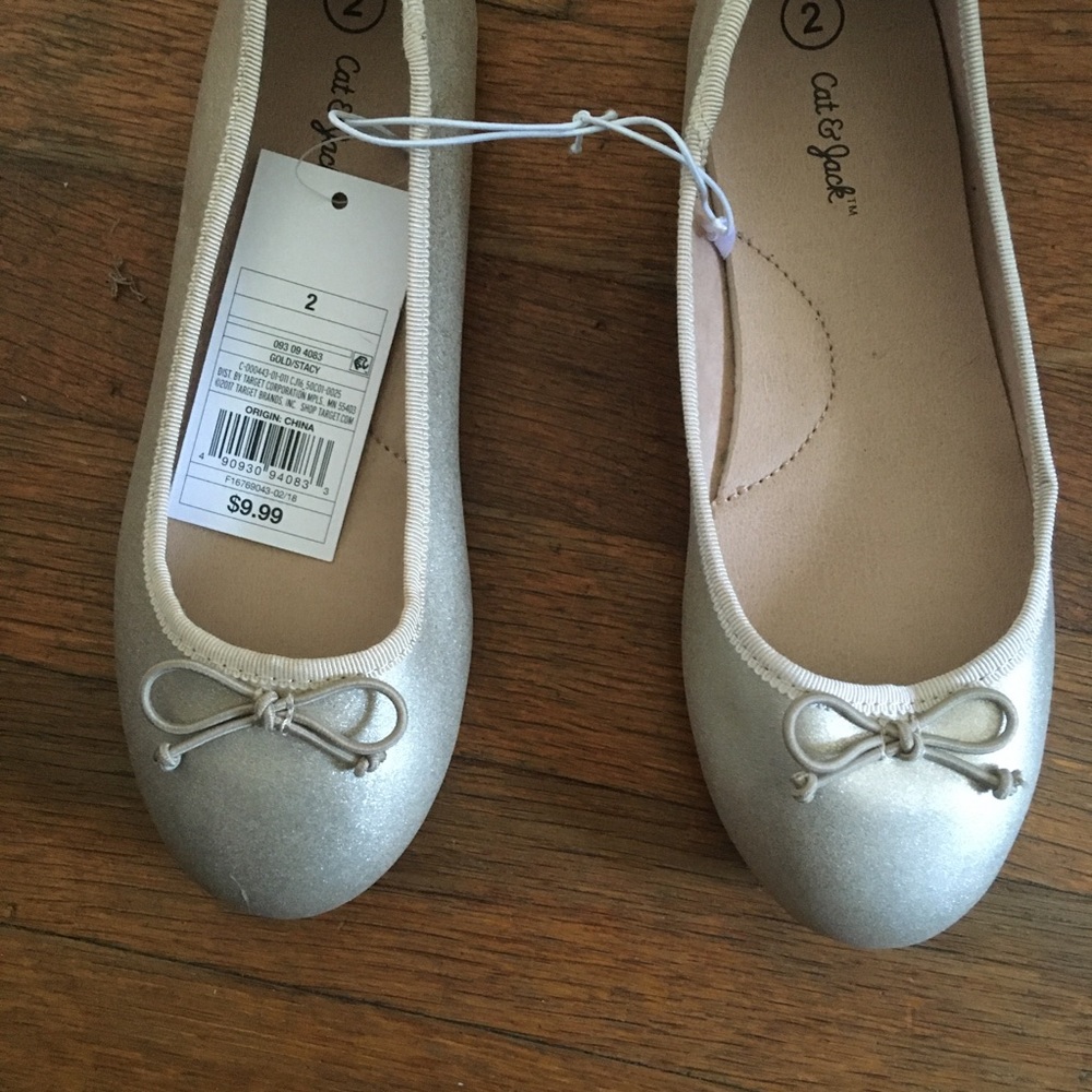 3 pairs size 2 dressy shoes